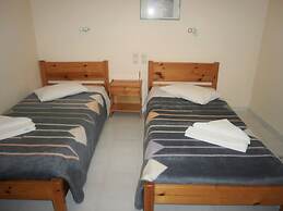 Polyxenis Rooms