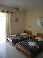 Polyxenis Rooms