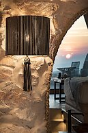 Mythic Paros