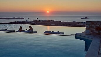 Mythic Paros