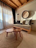 Mythic Paros