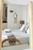 Mythic Paros