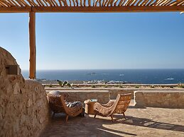 Mythic Paros