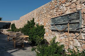 Mythic Paros