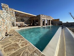 Mythic Paros