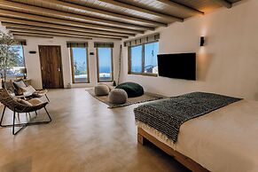 Mythic Paros