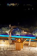 Mythic Paros