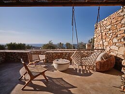Mythic Paros