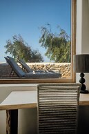 Mythic Paros
