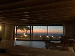 Mythic Paros