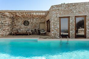 Mythic Paros