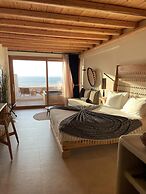 Mythic Paros