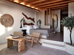 Mythic Paros