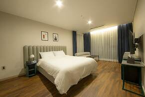 Hotel Seogwipean