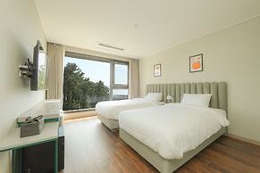 Hotel Seogwipean