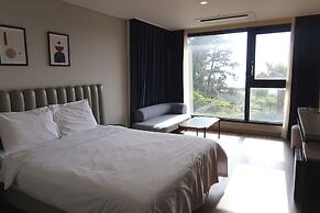 Hotel Seogwipean