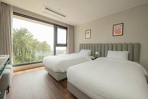 Hotel Seogwipean