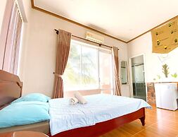 Goc Bien Homestay
