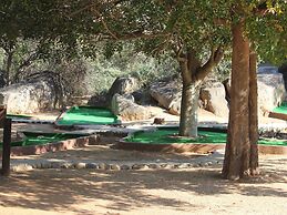 Ekuthuleni River Front Chalets