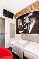 Cinema Hostel