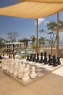 Surfside Beachfront Suites by Playa Caracol Resorts
