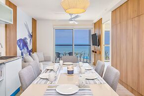 Surfside Beachfront Suites by Playa Caracol Resorts