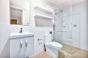 Surfside Beachfront Suites by Playa Caracol Resorts