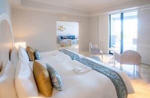 Seawood Hotel