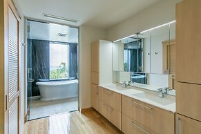 Seawood Hotel