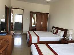 Minh Long Hotel