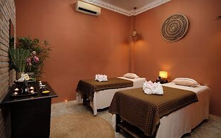 Central Privilege Hotel