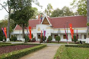 Central Privilege Hotel