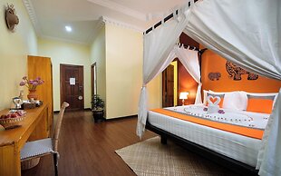 Central Privilege Hotel