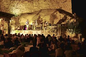 Aza Cave Hotel Special Class