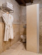 Aza Cave Hotel Special Class