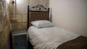 DOĞANBEY KONAĞI