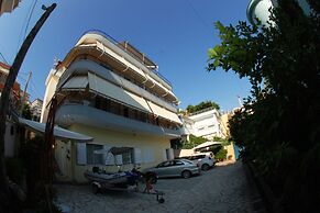 Elidon Apartments