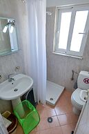 Elidon Apartments