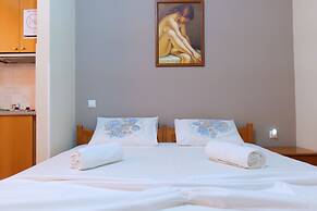 Elidon Apartments