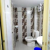 Hotel Charu