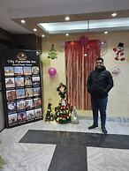 City pyramids inn