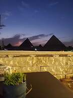 City pyramids inn