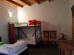 Hostel&Guesthouse Sim Sim