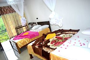 Grand Adams Peak Hotel