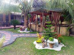 Bognot Lodge Mt Pinatubo Guesthouse