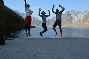 Bognot Lodge Mt Pinatubo Guesthouse