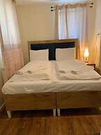 Hotel Isha