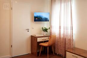 Hotel Isha
