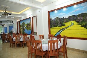 TamCoc Green field Hostel