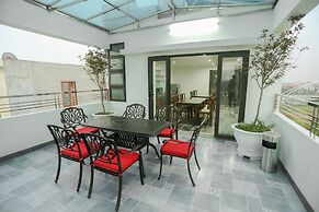 Hotel Blue Rose